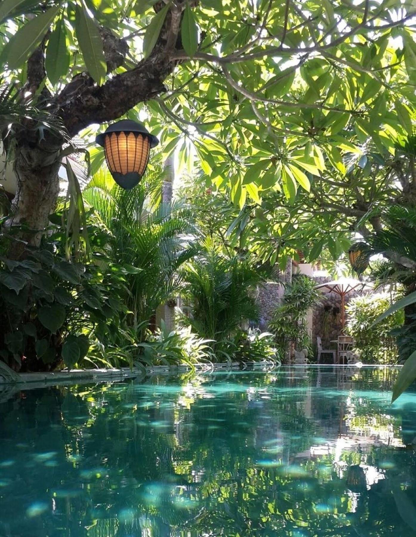 Uma Karan Hotel Kuta  Exterior photo